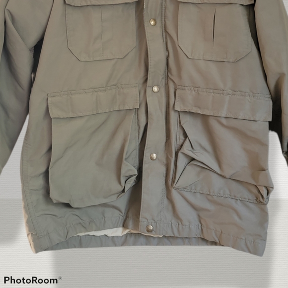 Vintage 60's Woolrich army green jacket, size Medium - Picture 10 of 13